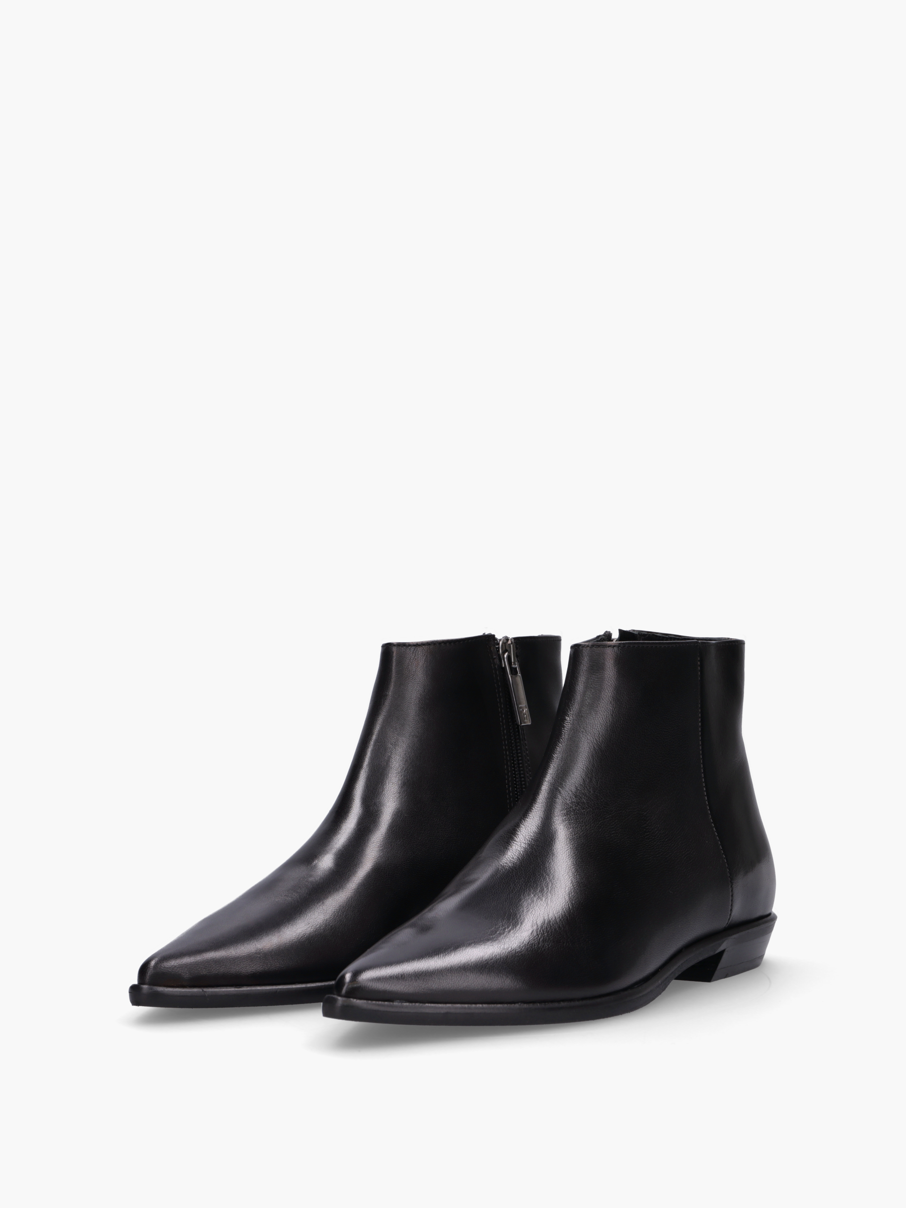 Bekleidung, Schuhwerk, Schuh