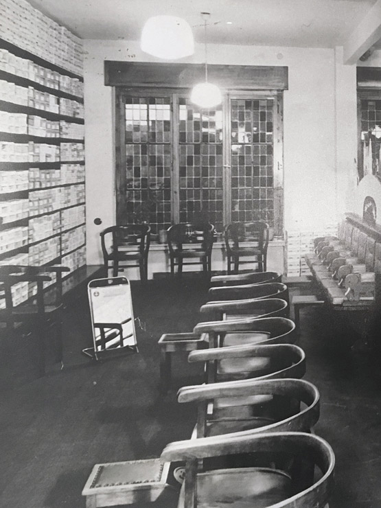 Drinnen, Stuhl, Mobiliar, Gebäude, Friseursalon