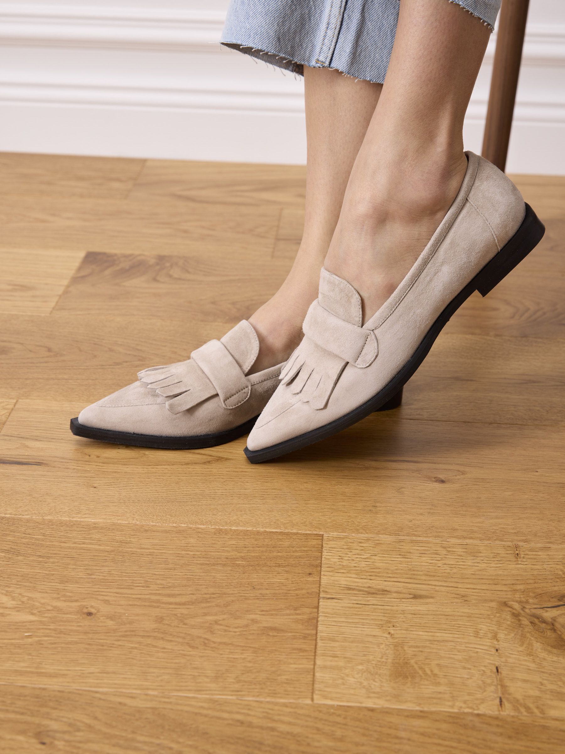 MINEE Veloursleder Beige, Schuh, Sneaker, Hoher Absatz, Hartholz, Holz