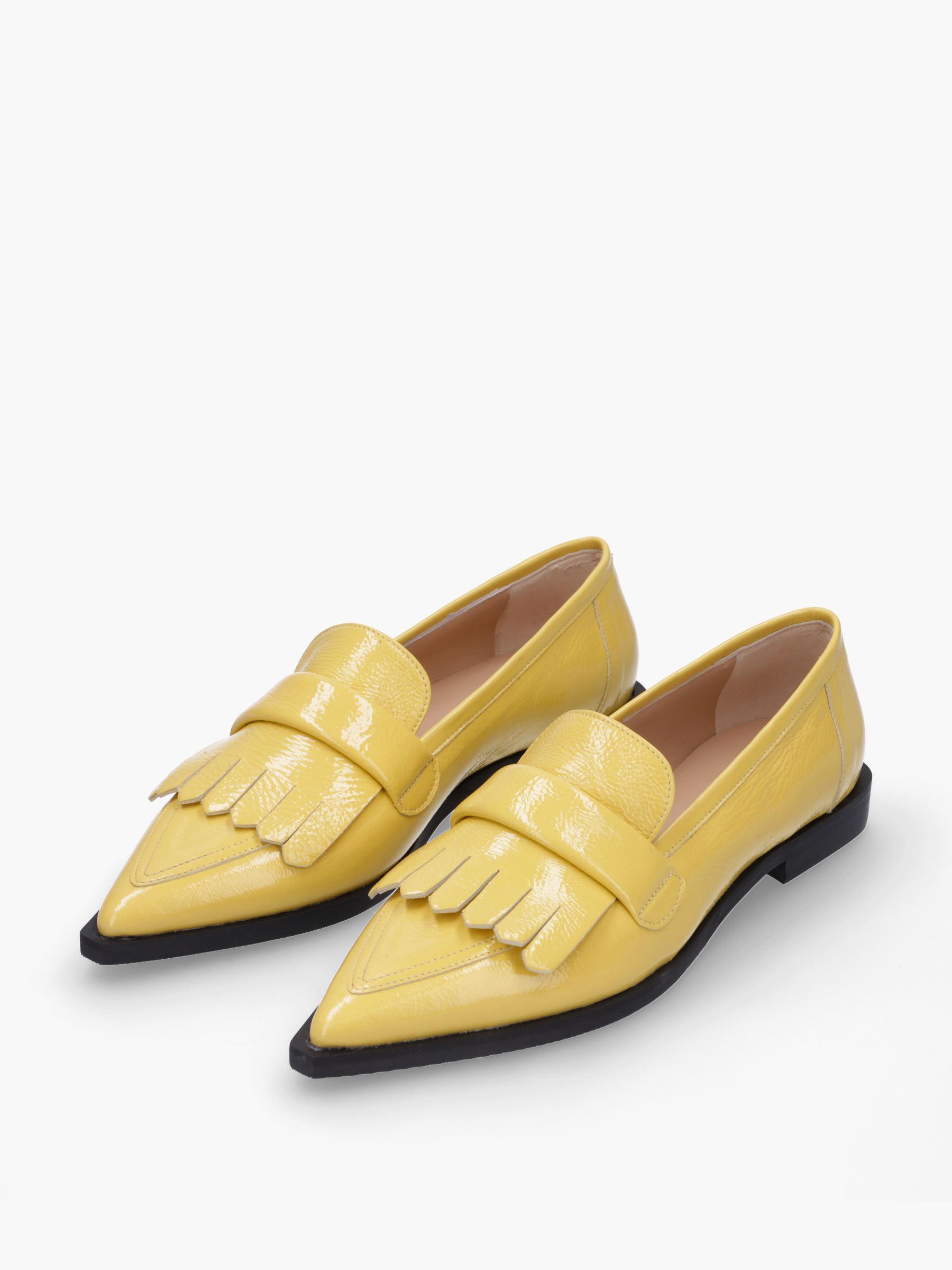 MINEE Lackleder Gelb, Bekleidung, Schuhwerk, Schuh, Sandale, Turnschuh