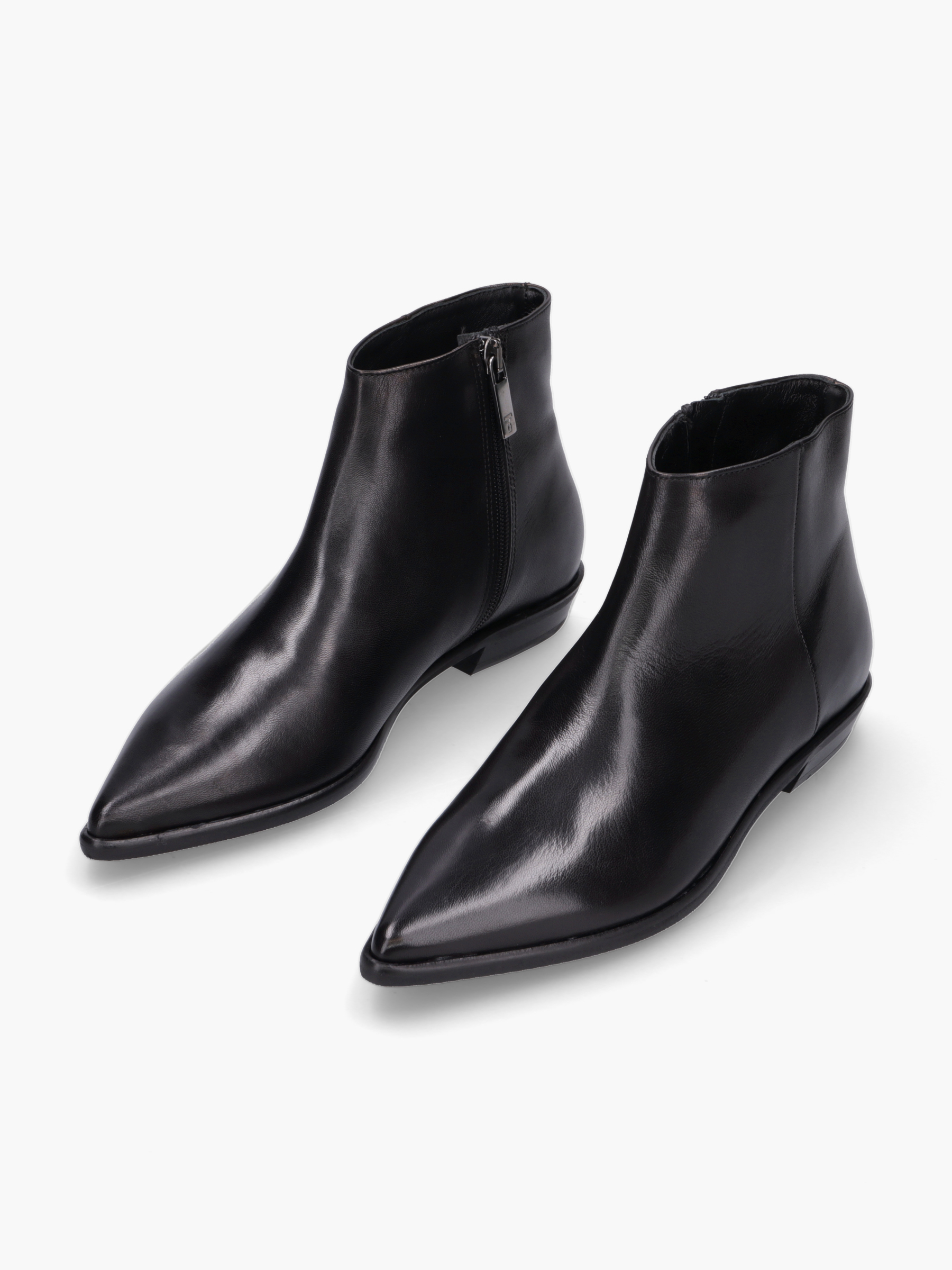 Bekleidung, Schuhwerk, Schuh
