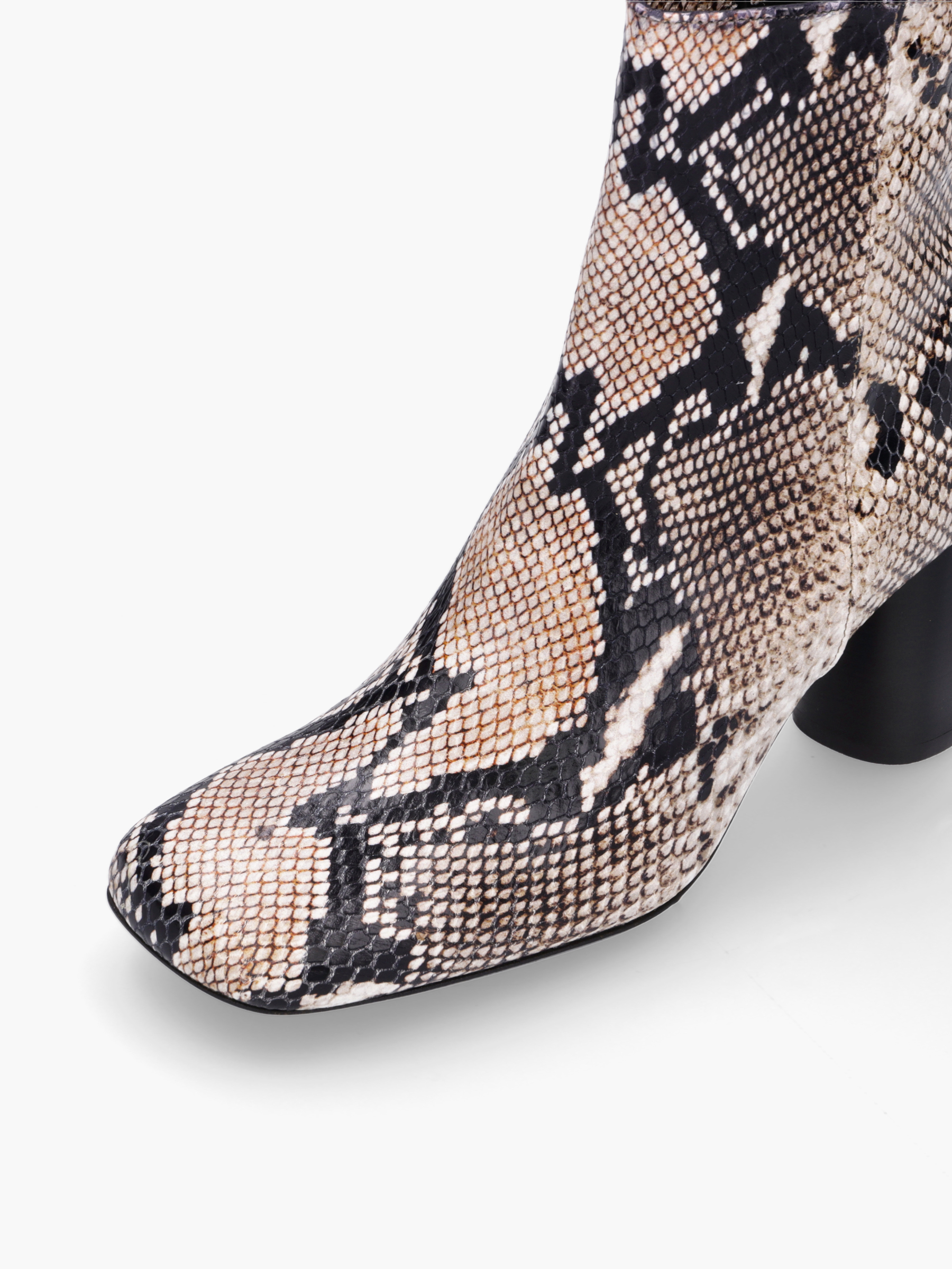 SAIKAXX Bekleidung, Schuhwerk, Schuh, Hoher Absatz