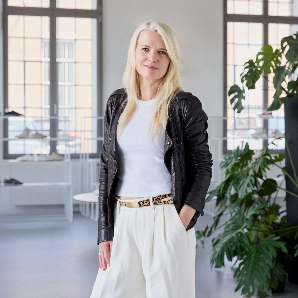 Mantel, Jacke, Blond, Hosen, Gürtel