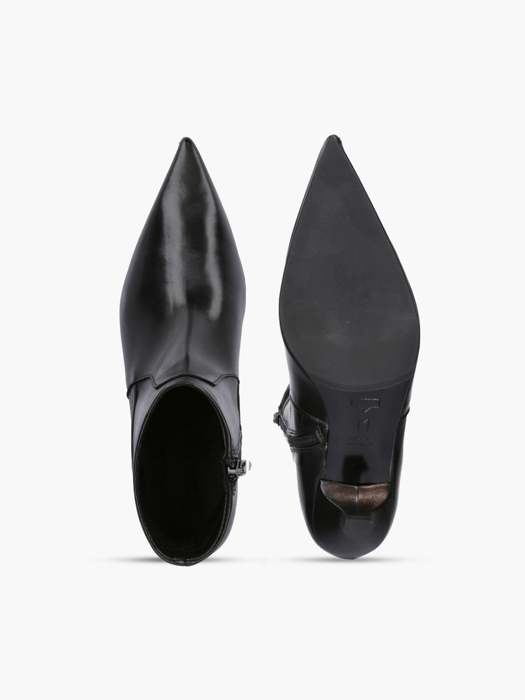 Bekleidung, Schuhwerk, Schuh, Hoher Absatz, Bekleidung, Schuhwerk, Schuh, Hoher Absatz, Bekleidung, Schuhwerk, Schuh, Hoher Absatz