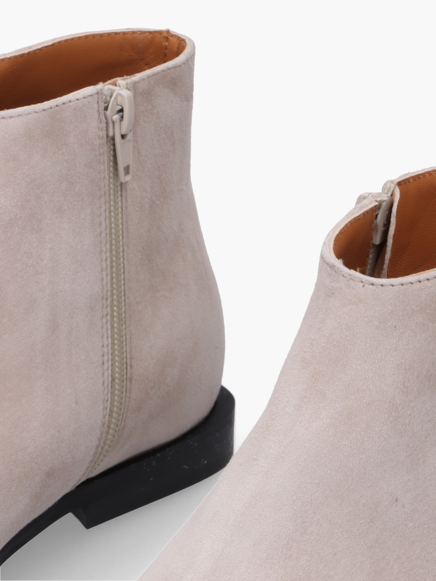 MIOKI-Veloursleder-Hellgrau-TM9140F-0010-0005-Thea-Mika_5_BM Stiefeletten Avena, Bekleidung, Schuhwerk, Schuh