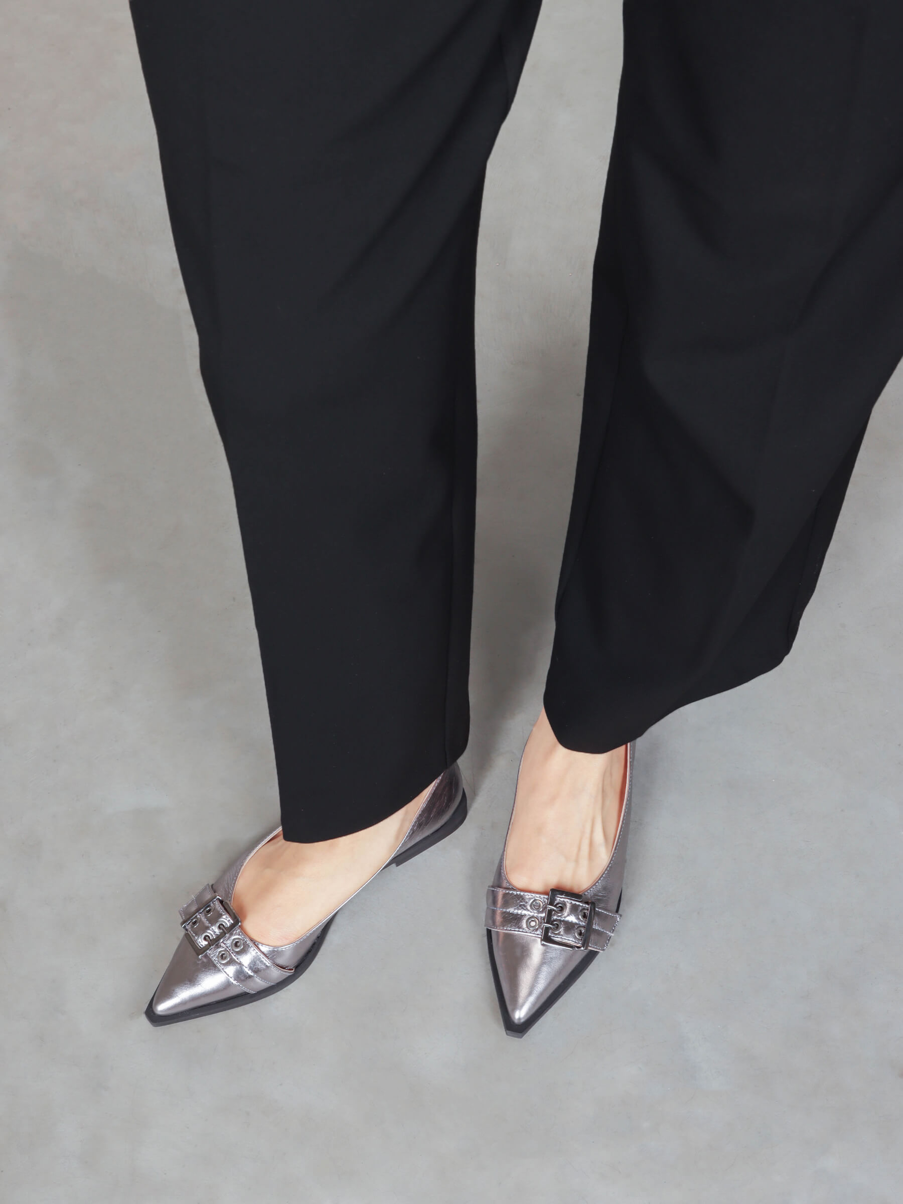 Ballerinas-silber-TM9116F-0036-0147-Thea-Mika_8_BMEq2m43DM1hsR7 TM9116F