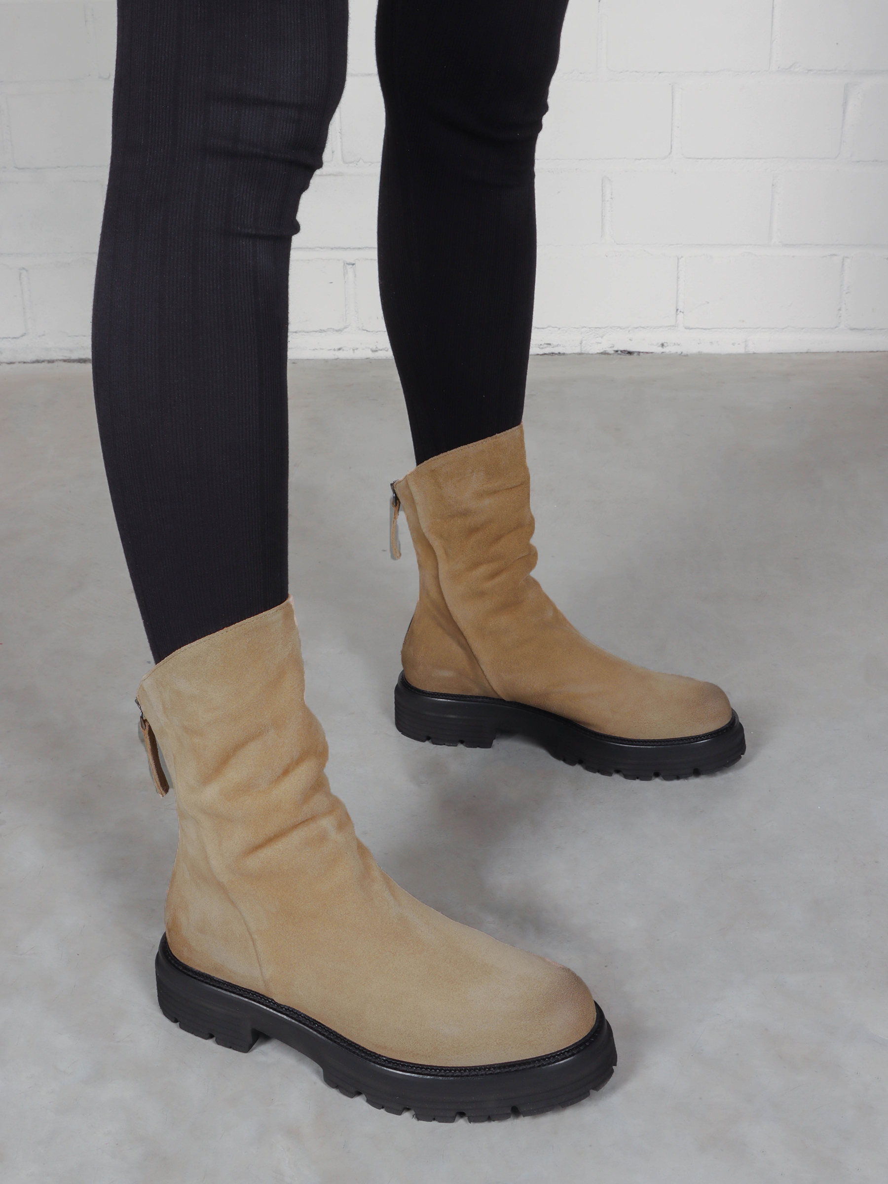 Stiefelette beige