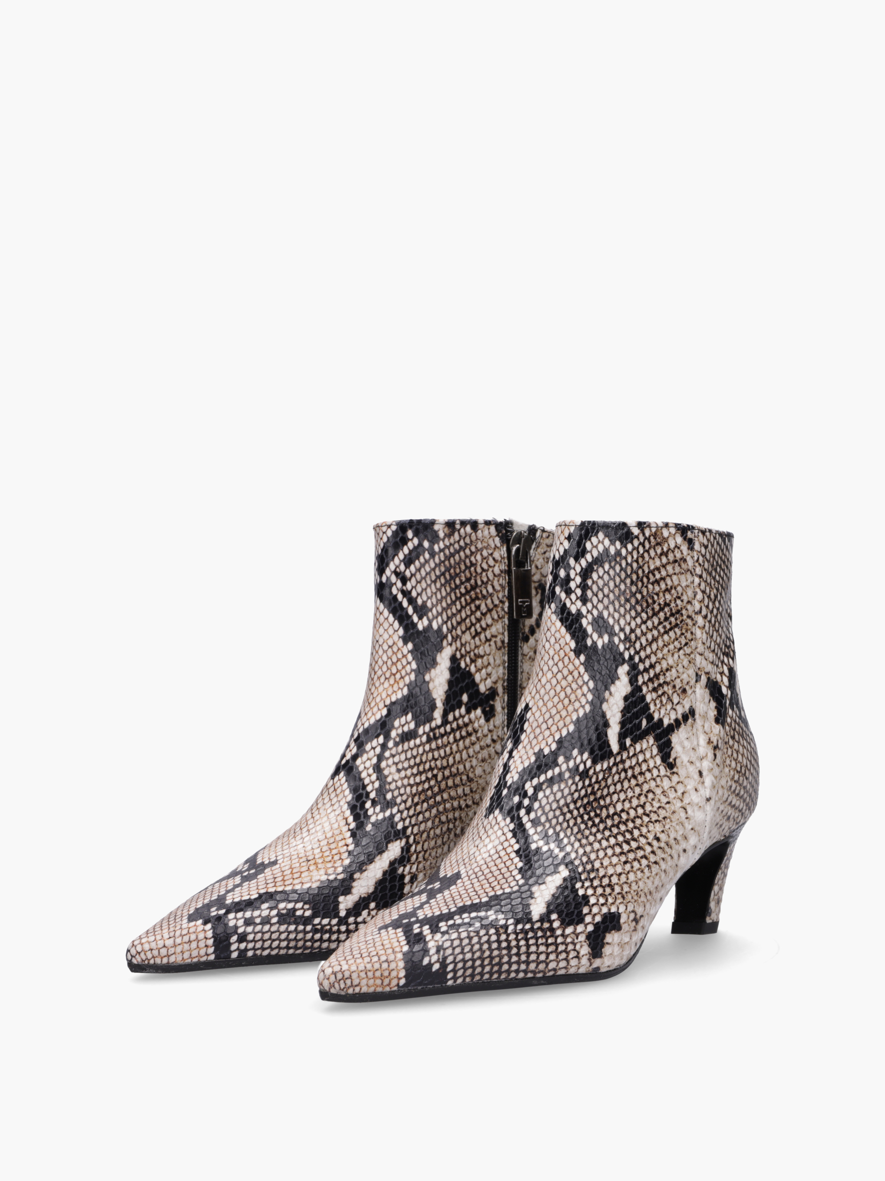 Bekleidung, Schuhwerk, Schuh, Hoher Absatz, Bekleidung, Schuhwerk, Schuh, Hoher Absatz