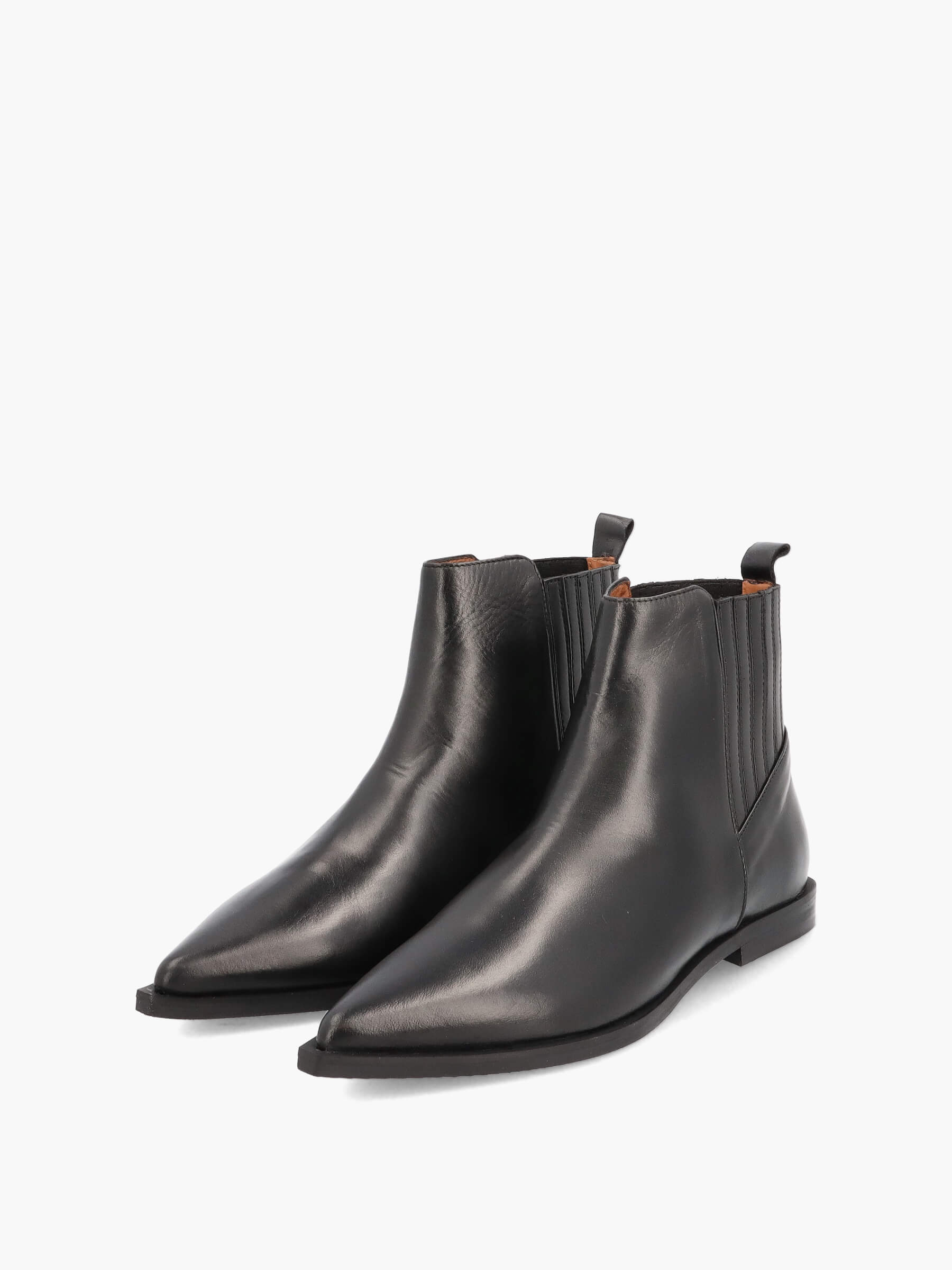 Chelsea boots black