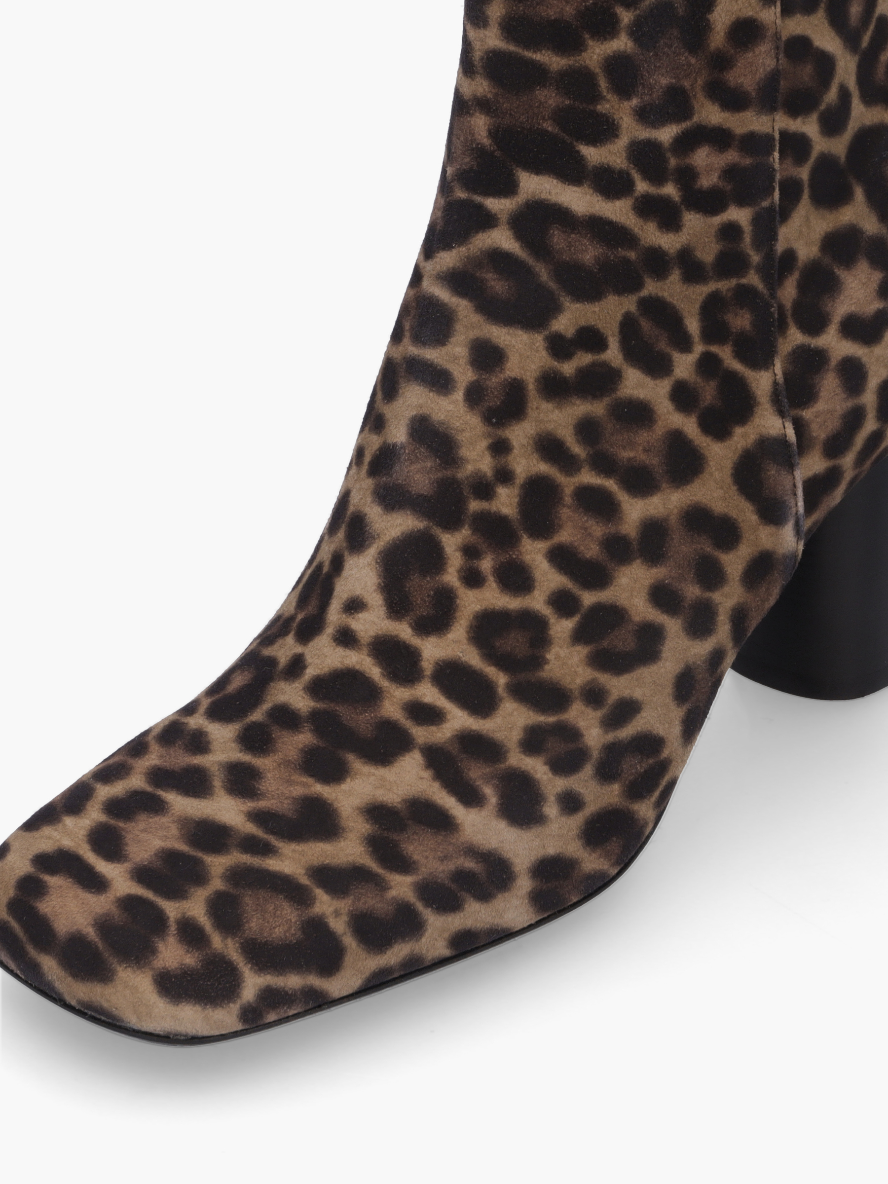 Bekleidung, Schuhwerk, Schuh, Hoher Absatz