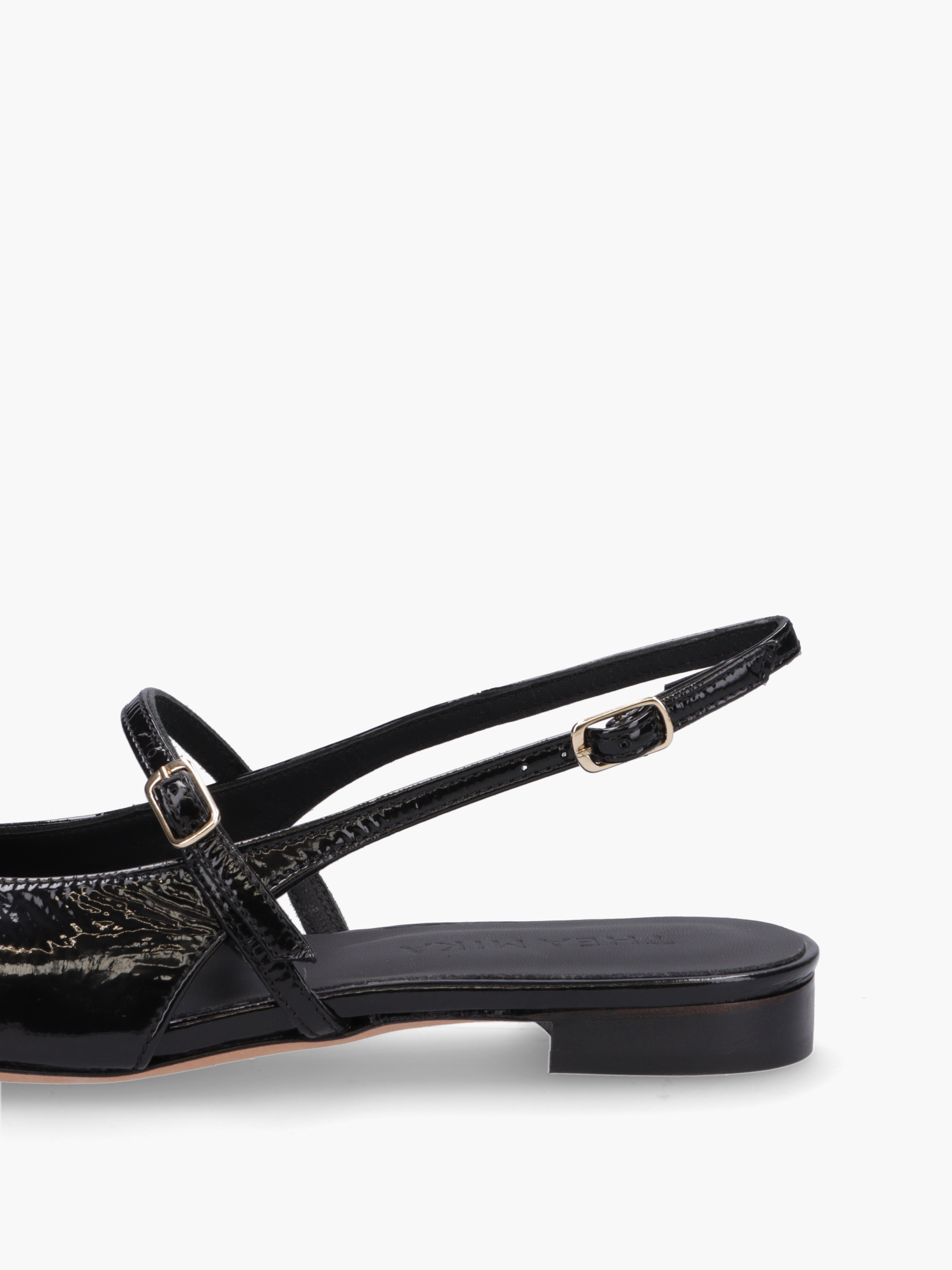 MEGUMI Lackleder Schwarz, Bekleidung, Schuhwerk, Sandale