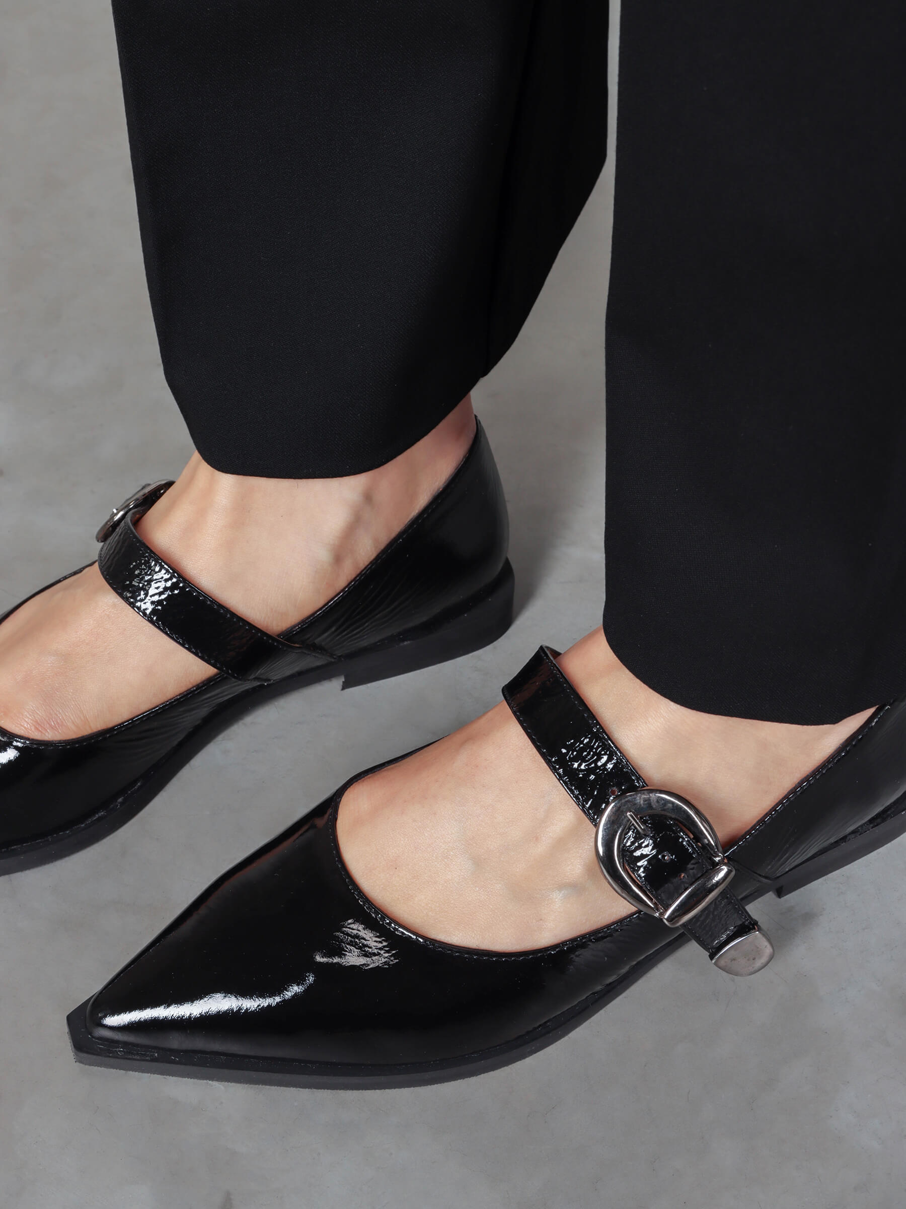 Ballerinas-schwarz-TM9118F-0012-0001-Thea-Mika_7_BM TM9118F