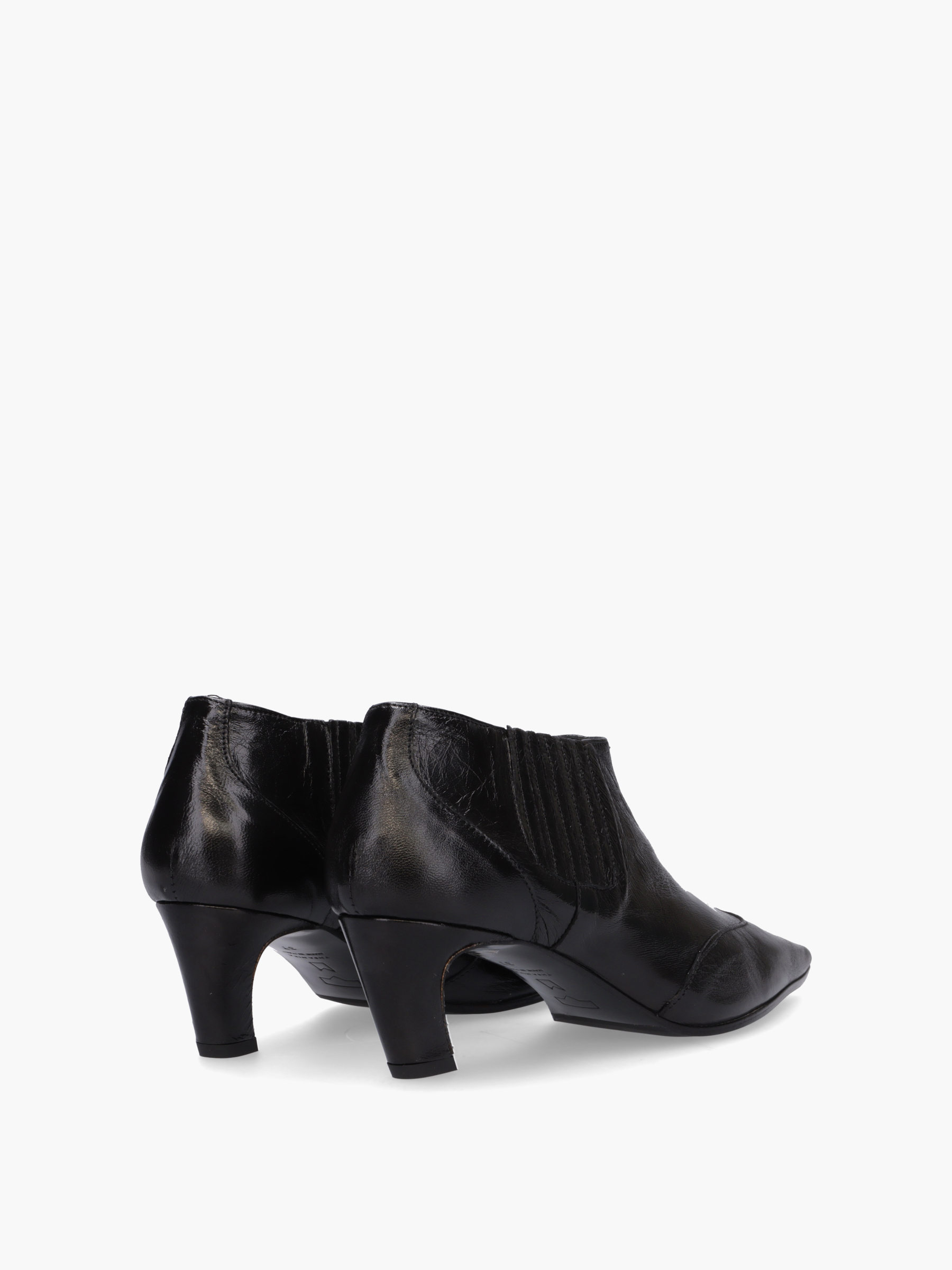 Bekleidung, Schuhwerk, Schuh, Hoher Absatz