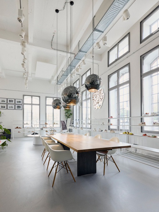 Speisesaal, Esstisch, Tisch, Innenarchitektur, Stuhl