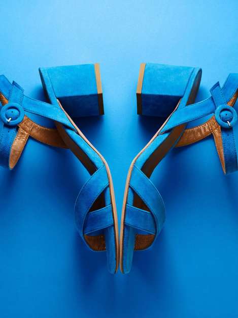 Sandalen blau 50 mm